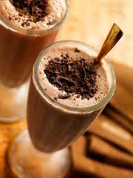 Milk Shake Lindt Chocolat Chocolate Milkshake Milkshake Recipes Milk Chocolate Recipes