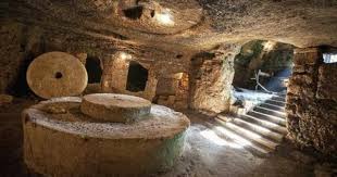 Ancient Olive Oil Mills In The South Of Italy Show How Really Old The History Of Olive Oil Production Is Apulia Puglia Italy