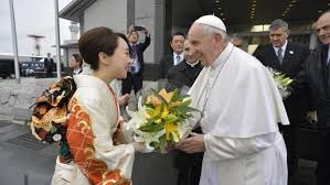 Sewing machines whir in a bangkok convent as workers feverishly finish silk robes in brilliant golds and reds, made especially for pope francis and. Pope Bids Farewell To Japan Leaves Hearts Overflowing With Gratitude Vatican News