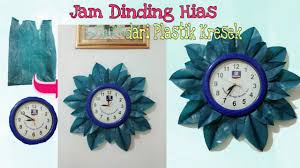 Bagaimana cara mengambil jam dinding. Hiasan Dari Jam Dinding Bekas Cek Bahan Bangunan