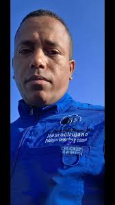 Jose Luis Novas Medrano (@tuneurocirujanodeconfianza) • Instagram photos  and videos