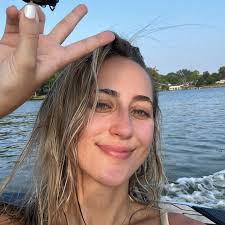 today was a good day full of peace signs and heat advisories. summer, stay  forever please