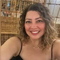 60+ perfiles de «Ana Luz»