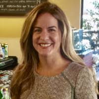 Sarah Tello's Instagram, Twitter & Facebook