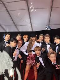 Made Some Fierce New Friends Tonight Who Have Already Mastered The Power Of The Smize Nctsmtown 127 Amas Nct Nct127 Nct2018 Nct Wanita Terseksi Wanita