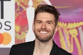 Joel Dommett's amazing body makeover