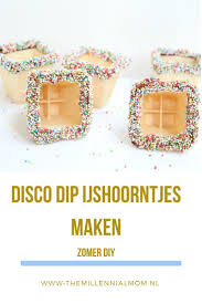 Diy Zelf Disco Dip Ijshoorntjes Maken Ijshoorntjes Ijs Eten Cupcake Versieren