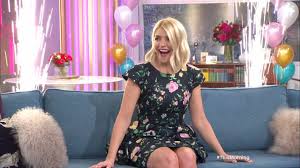 4:01 spikeyroberto 424 941 просмотр. Holly Tears Up At Phillip S Birthday Surprises This Morning