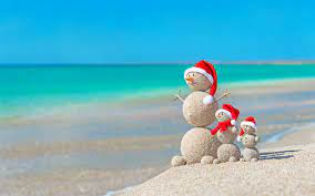 Download Wallpapers Christmas Tropical Islands Beach Snowmen From The Sand New Year Sandy Snowmen Besthqwallpapers Com Beach Christmas Pictures Tropical Christmas Christmas Pictures