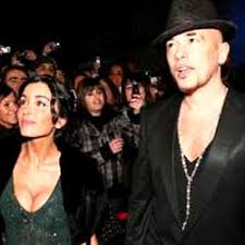 Isabelle funaro est tombée sous le charme du chanteur pascal obispo qui est de 17 ans son ainé. Pascal Obispo Dating History Famousfix