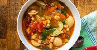 Extra Creamy Slow Cooker Cheeseburger Soup 12 Tomatoes In 2020 Stuffed Peppers Delicious Soup Olive Garden Minestrone Soup