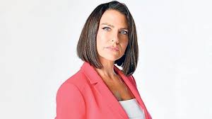 Özge ece üner is a turkish tv presenter and news anchor. Ece Uner Hangi Kanalla Anlasti Ulkugundem Com