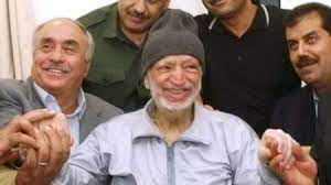 بكلمة واحدة، هذا هو الظاهر من الحديثين، وهذا هو المعتمد وهو الذي أفتي به كما تقدم، وذهب. ØªÙØ§ØµÙŠÙ„ ÙˆØµÙŠØ© ÙŠØ§Ø³Ø± Ø¹Ø±ÙØ§Øª Ù„Ù„Ø±Ø¦ÙŠØ³ Ù…Ø­Ù…ÙˆØ¯ Ø¹Ø¨Ø§Ø³ ÙˆÙ‡Ùˆ Ø¹Ù„Ù‰ ÙØ±Ø§Ø´ Ø§Ù„Ù…ÙˆØª ÙˆÙƒØ§Ù„Ø© Ø§Ù„Ù…Ø±ÙØ£ Ø§Ù„Ø¥Ø®Ø¨Ø§Ø±ÙŠØ©