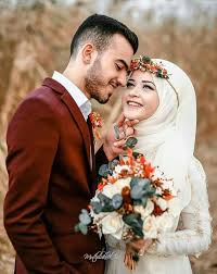 Hijab Wedding Dresses 30 Islamic Wedding Dresses For Brides In 2020 Muslimah Wedding Muslim Wedding Photography Muslim Couple Photography