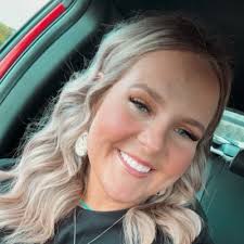 Haley Riggs🌻 (@B_Well40)