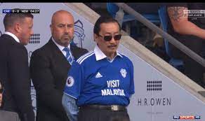 Is vincent tan set to take over his third football club? Vincent Tan Who Is Cardiff City Owner Why Are His Trousers So High Football Sport Express Co Uk