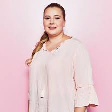 Tochter sarafina heiratet ihren freund peter heck. Sarafina Wollny Fur Ihr Brautkleid Ist Sie Extra In Die Turkei Geflogen Gala De