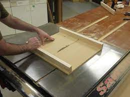 Make An Easy Precise Tablesaw Crosscut Sled Making A Zero Clearance Kerf Woodworking Tips Small Woodworking Projects Fine Woodworking
