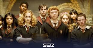 Una emblemática locación de la saga de harry potter está a la venta. El Significado Oculto De Los Colores De Cada Una De Las Casas De Hogwarts El Cine En La Ser Cadena Ser