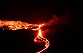 Over the weekend a volcano called fagradalsfjall, near iceland's capital reykjavik, erupted. A1ud3bo Pxmaxm