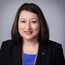 Stephanie Glavin's Instagram, Twitter & Facebook