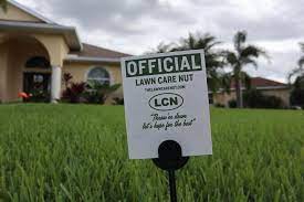 Is a professional lawn care and landscape company based out of madison and sioux falls, south dakota. Lawn Flag Keep Off Lawn 10 Pack Lawncarenut