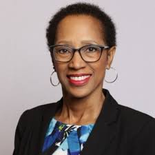 The newest addition to my desk? The EAB 2024 Marketing Aspiration Award,  which I was honored to receive last month! The award was presented during  our recent in-day at the Washington, D.C.