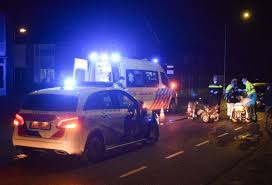 De me grijpt in tijdens rellen na het mislopen van promotie door de graafschap. Vrouw Naar Ziekenhuis Na Val Met Scootmobiel Doetinchem Gelderlander Nl