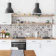 Il rivestimento per una cucina moderna è uno degli elementi perfetti per rinnovarla e renderla più bella. Rivestimento Cucina Ceramiche Agadir Grigio Arredo Interni Cucina Design Della Cucina Idee Cucina Ikea