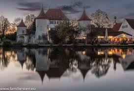 Schloss Blutenburg Burg Schloss Burgen Und Schlosser