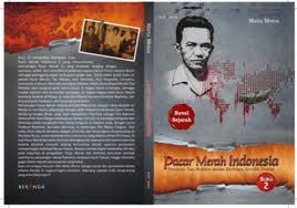 Suasana yang terjadi di novel ini beragam karena konflik yang terjadi juga banyak. Contoh Resensi Novel Fiksi Laskar Pelangi Perahu Kertas Dan 5 Cm Info Kampus Dan Sumber Referensi Kuliah