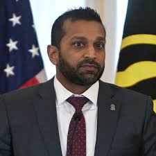 MULVANEY BUD LIGHT BACKLASH: Former Anheuser-Busch executive Anson Frericks  said the company's current CEO has failed to fix the Bud Light crisis and  needs to quit now. ⁣ ⁣ For more on