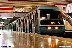 El tren continuó sin servicio en #l3, estamos trabajando para restablecer la frecuencia habitual. Metro De Santiago Alstom Ns93 N2075 Tobalaba L1 Metro Santiago