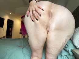 TW Pornstars - Two Bacons 🇨🇦🥓. Twitter. Eat it from the back? 🍑🍑🍑.  2:56 AM - 3 Feb 2023