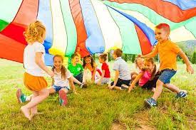 17 Fun Parachute Games And Activities For Kids Parachute Games Parachute Games For Kids Activities For Kids