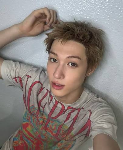 Meet Martin (마틴), the 6'3” Canadian-Korean powerhouse and leader of CORTIS  🇨🇦🇰🇷 Born on March 20, 2008, Martin is not just the tallest member of  the group; he's also a creative genius.
