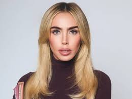 Less is More" Seen as Trend for Celeb Scents