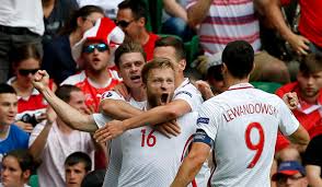 Et ce n'est pas un hasard si aron gunnarsson et ses partenaires sont parvenus à se hisser jusqu'en quarts de finale. Uefa Euro 2016 La Pologne Qualifiee Pour Les Quarts