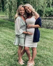 51-Year-Old Mother Serves as Her Daughter's Surrogate After She Is Unable  to Get Pregnant