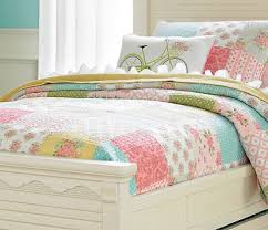 Check spelling or type a new query. Quilt Vs Comforter What Is The Difference