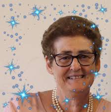 Who is great with cutting short hair