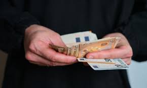 Πληρωμή 13.079.642 ευρώ αναδρομικών σε 20.827 κληρονόμους χωρίς διαθήκη. Anadromika Klhronomwn Plhrwmh Se 20 827 Dikaioyxoys Xwris Dia8hkh Nextdeal
