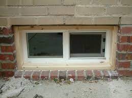 This classic look is made up of a thick, smooth border that visually frames windows in the same style as door frames, letter boxes, and other architectural details. 23 June 2008 Chris House Fixup
