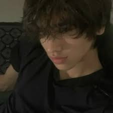 Лучший персонаж чата с искусственным интеллектом Lana Mark : изучите  профили и комментарии пользователей|Polybuzz AI Chat