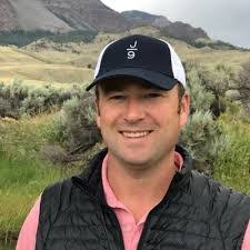 Carol Suh's Instagram, Twitter & Facebook