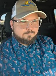 Fighters with eye correction wear contacts