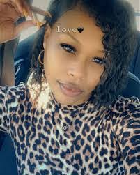 Mesha Owens's Instagram, Twitter & Facebook