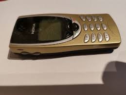 Genuine nokia 8210 mobile phone, unlocked with battery and charger. Nokia 8210 Gold Kaufen Auf Ricardo