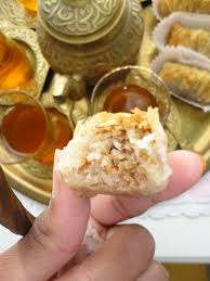 Sari Burma Petits Gateaux Armeniens Aux Noix 1001 Delices De Houria Baklava Recettes De Cuisine Gateau Turc