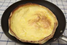 Jamie Oliver S Yorkshire Pudding Cooked In A Frying Pan Recipe Recipe Yorkshire Pudding Recipes Yorkshire Pudding Jamie Oliver 15 Minute Meals